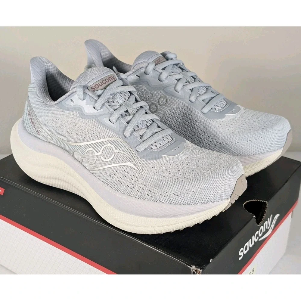 Saucony Triumph 23 Running Shoes Womens Size 6.5 Vapor Arctic S11023-232 NIB